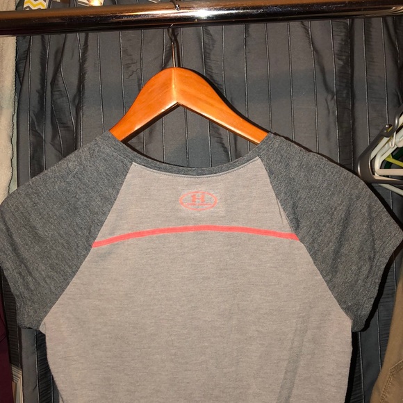Under armour shirt - Picture 4 of 4